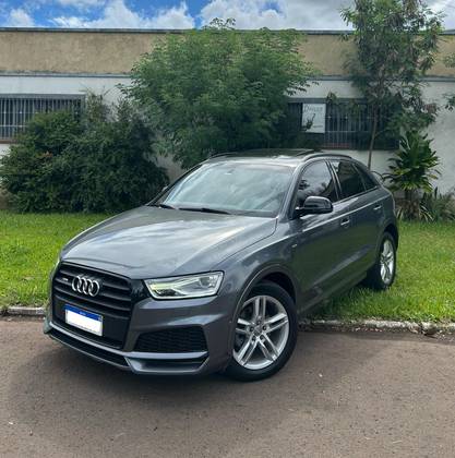 AUDI Q3 1.4 TFSI BLACK EDITION FLEX 4P S TRONIC